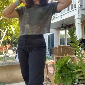 camo crop top